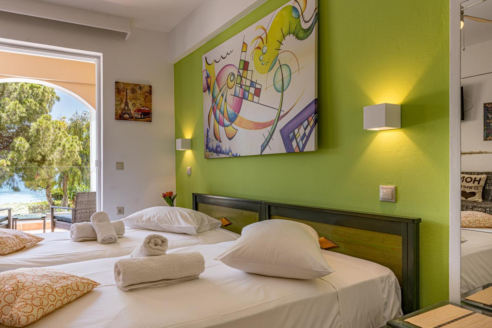 Seafront Spirit Suites Zakynthos Habitación foto