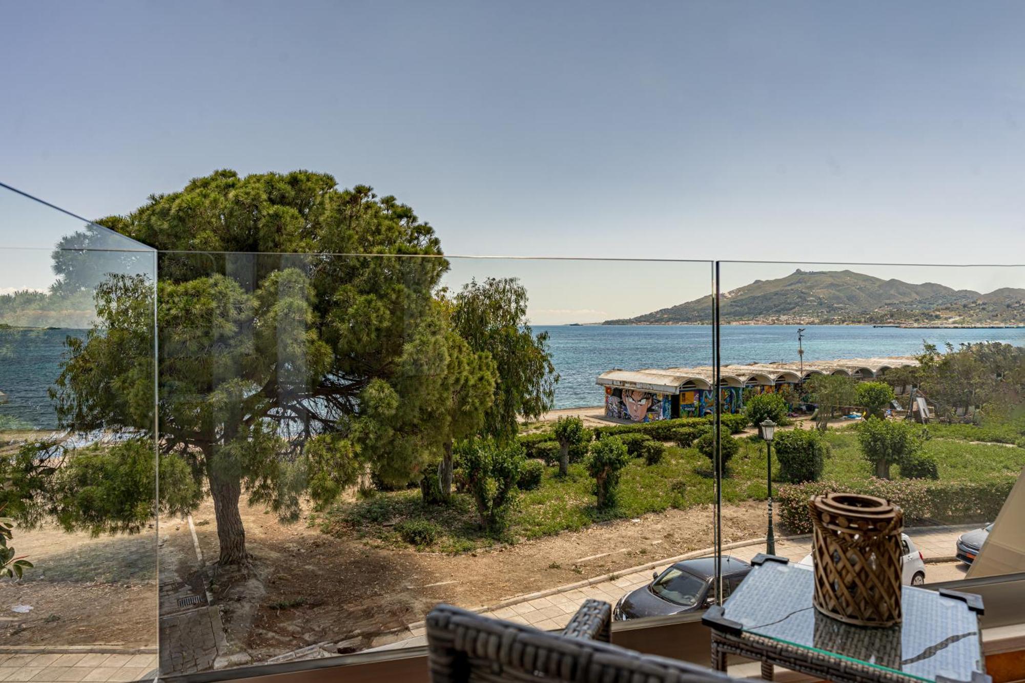 Seafront Spirit Suites Zakynthos Exterior foto