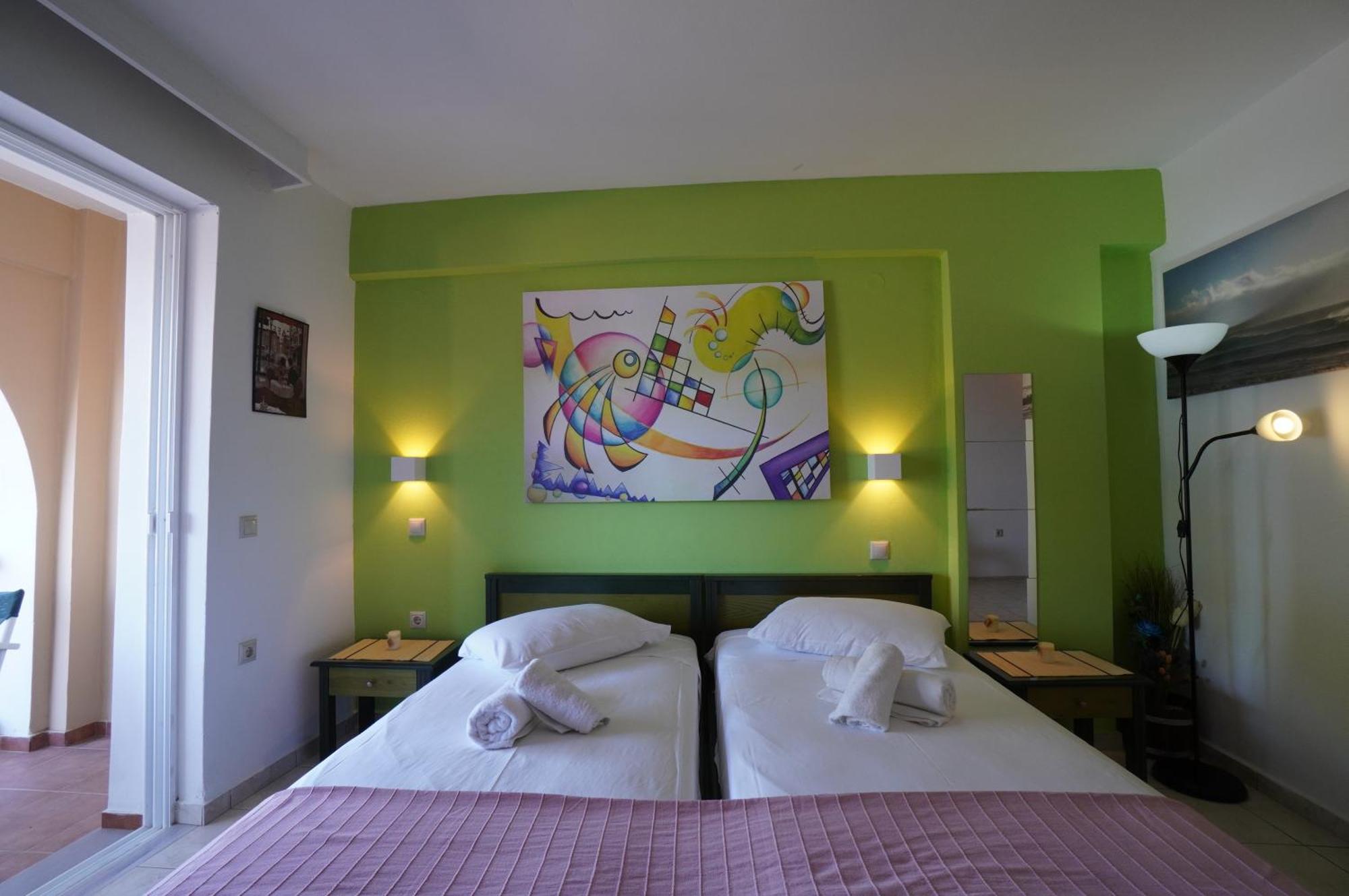 Seafront Spirit Suites Zakynthos Habitación foto